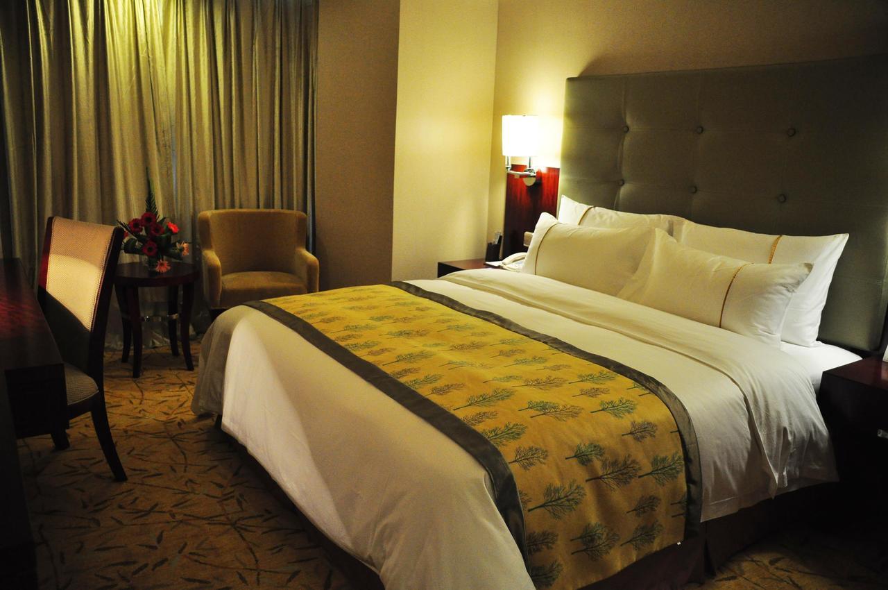 Wyndham Hotel Xian Room photo